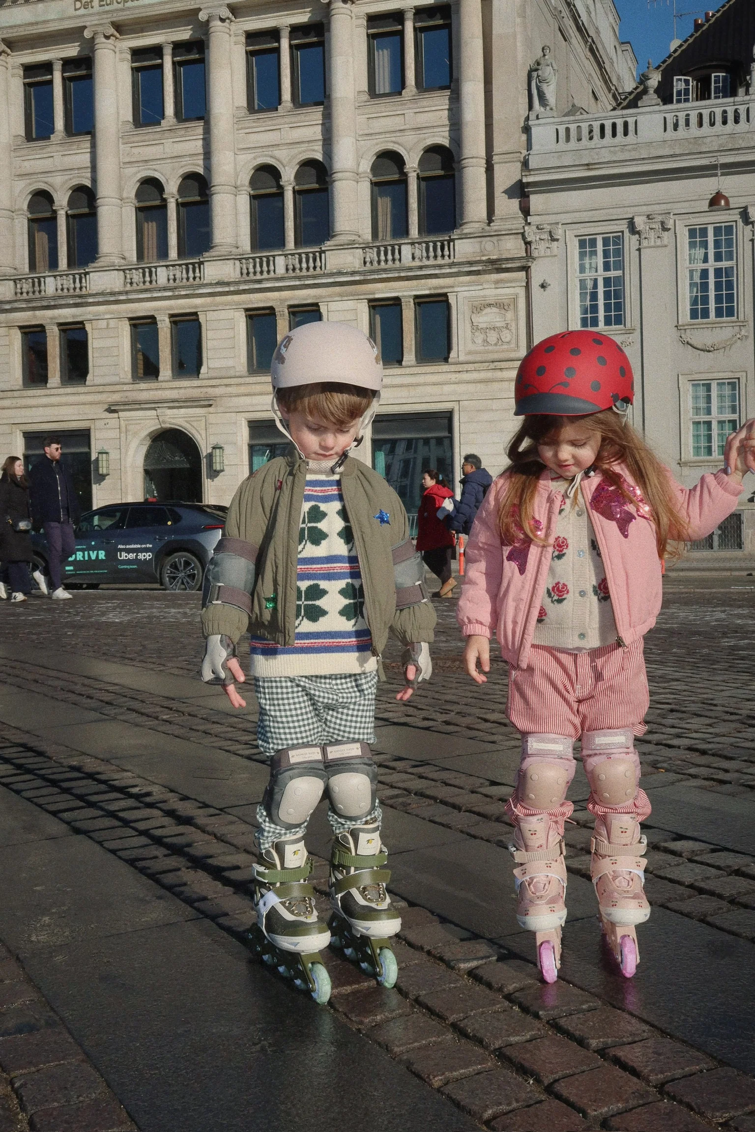 Roller skates light up | Cherry blush | Konges Slojd - Image 3